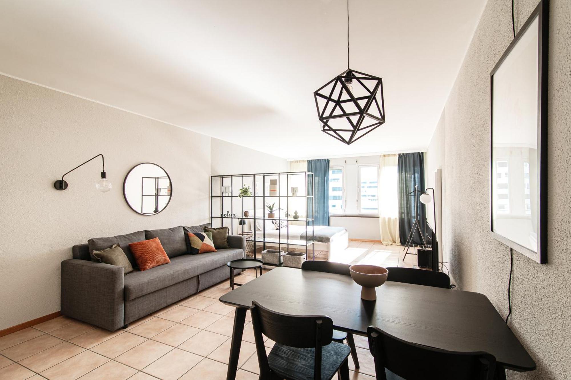 Loft Torre Locarno By Quokka 360 - Large Studio On The City View Tower Екстериор снимка