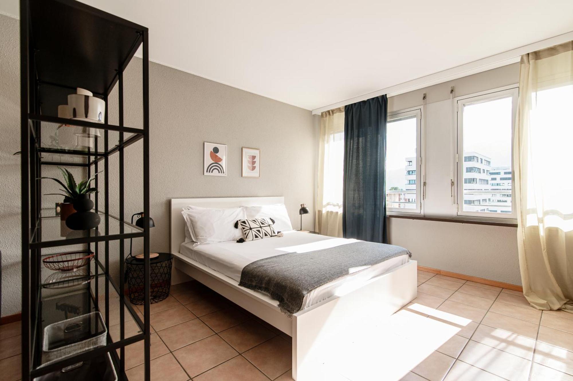 Loft Torre Locarno By Quokka 360 - Large Studio On The City View Tower Екстериор снимка