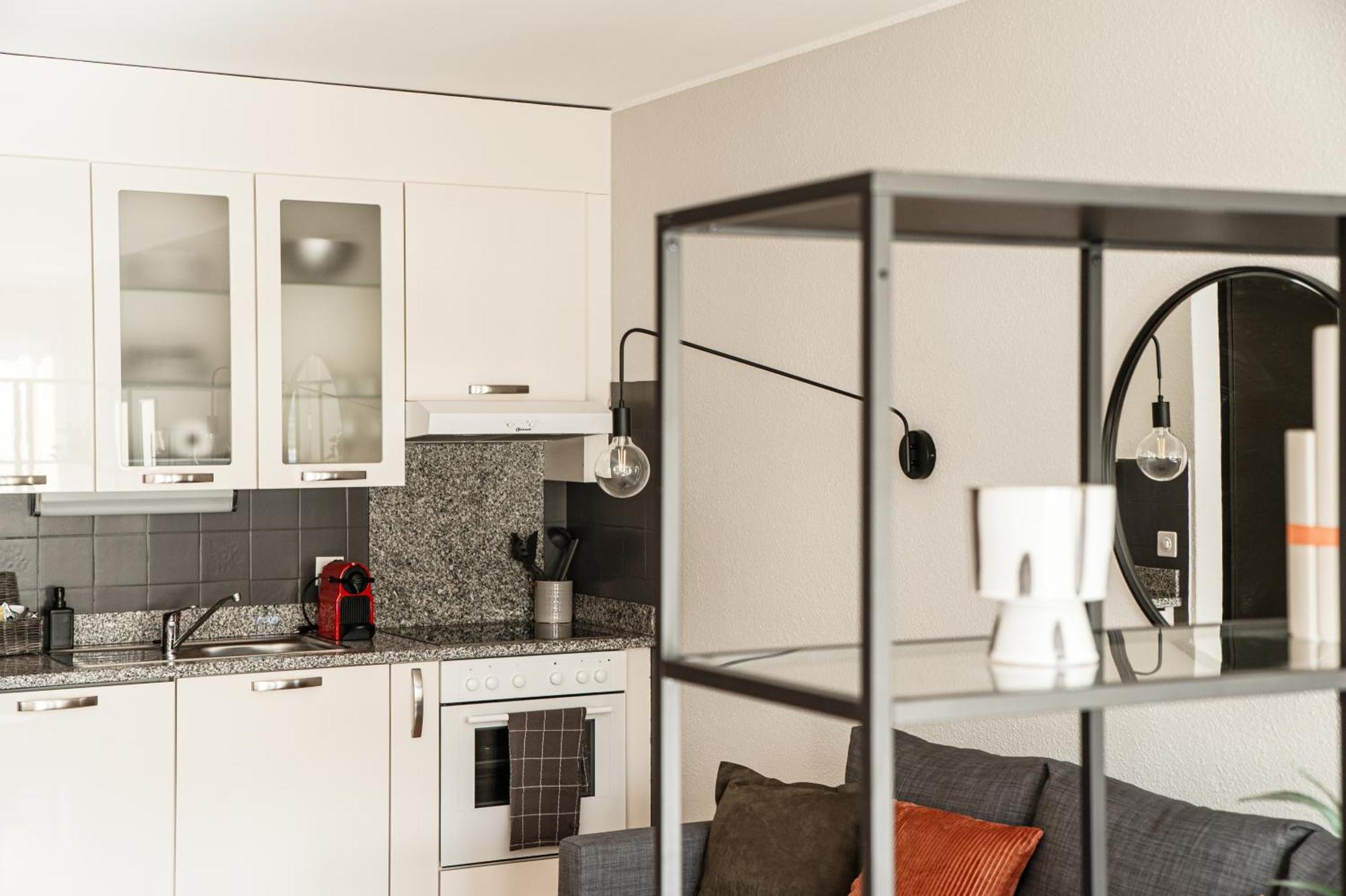 Loft Torre Locarno By Quokka 360 - Large Studio On The City View Tower Екстериор снимка