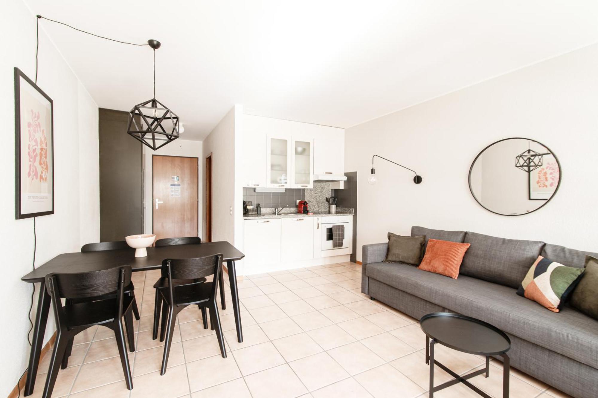 Loft Torre Locarno By Quokka 360 - Large Studio On The City View Tower Екстериор снимка